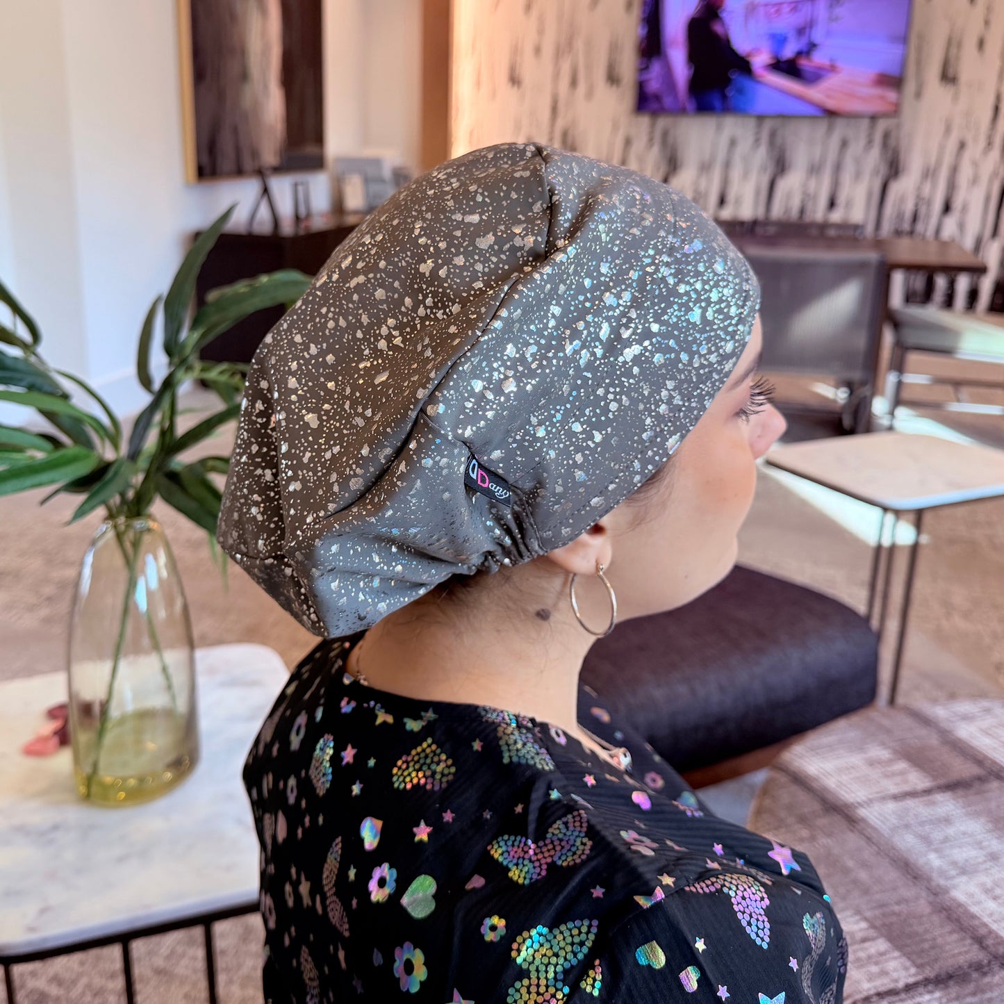 Scrub Hat - Flashes Glow